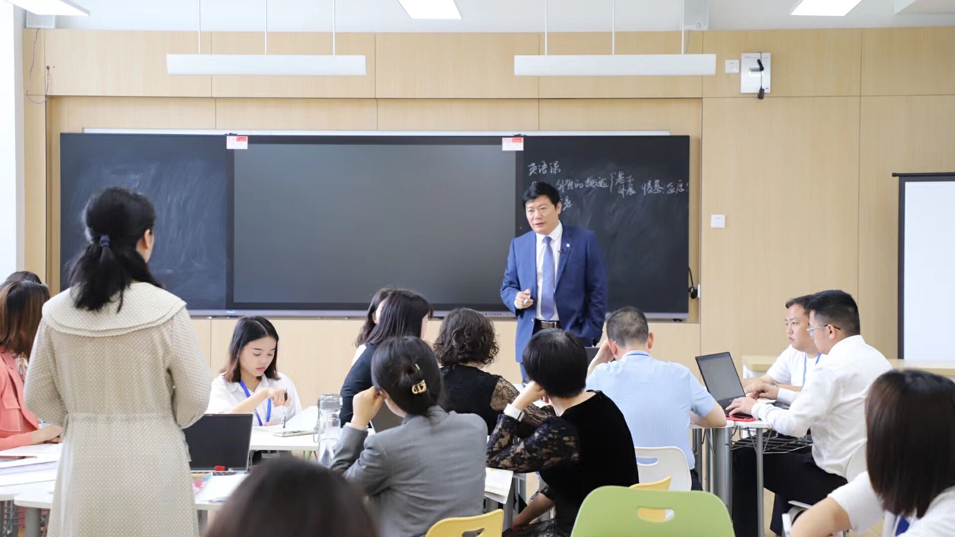 四川一高校通知:新生报到前14天居家、非必要不外出